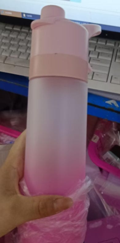 4U Water Bottle Pink Modern Spray Water Bottle - Large Capacity, Eco-Friendly Design for Active Lifestyles